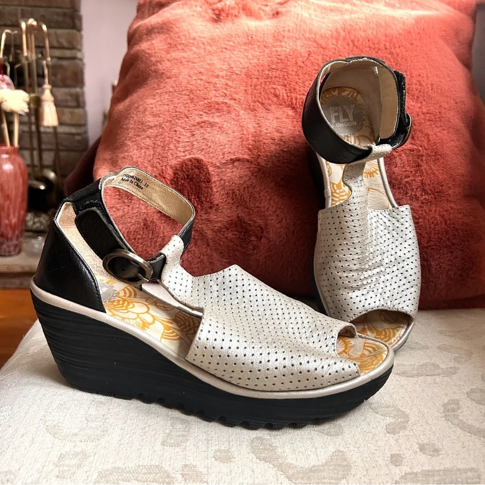 Fly London Yall Silver/Black Leather Ankle Strap Wedge Sandal Size 38, 7.5